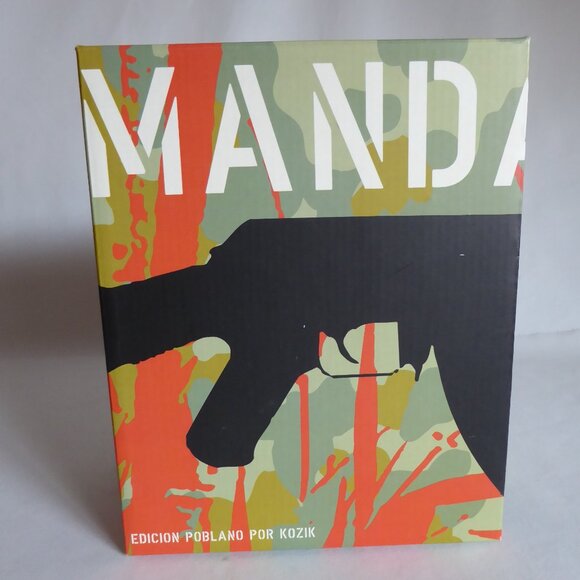 NEW 2007 MUTTPOP LUCHA LIBRE EL PANDA CAMO ED. FRANK KOZIK SIGNED DESIGNER VINYL - Picture 12 of 16